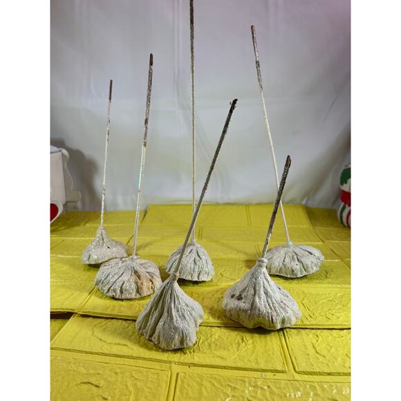 Vintage Lotus Seed Pod Floral Picks Christmas Holiday White Silver Set - Picture 4 of 16